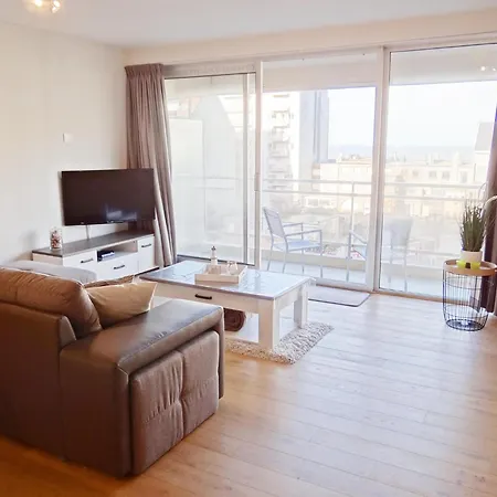 In With Terrace Apartment *