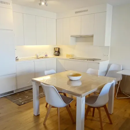 Lägenhet In With Terrace